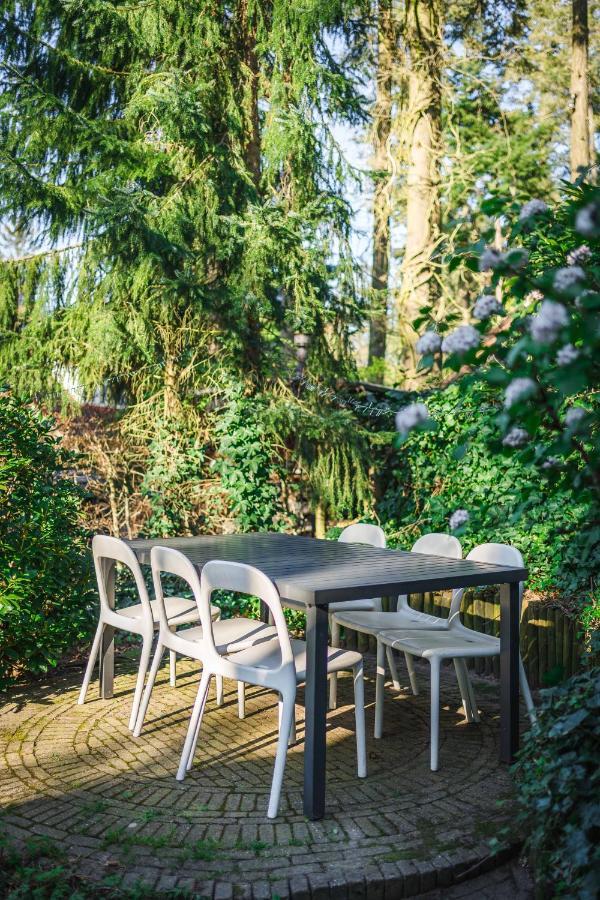 Luxe Vakantiehuis In Het Bos Met Jacuzzi En Sauna 룬터렌 외부 사진
